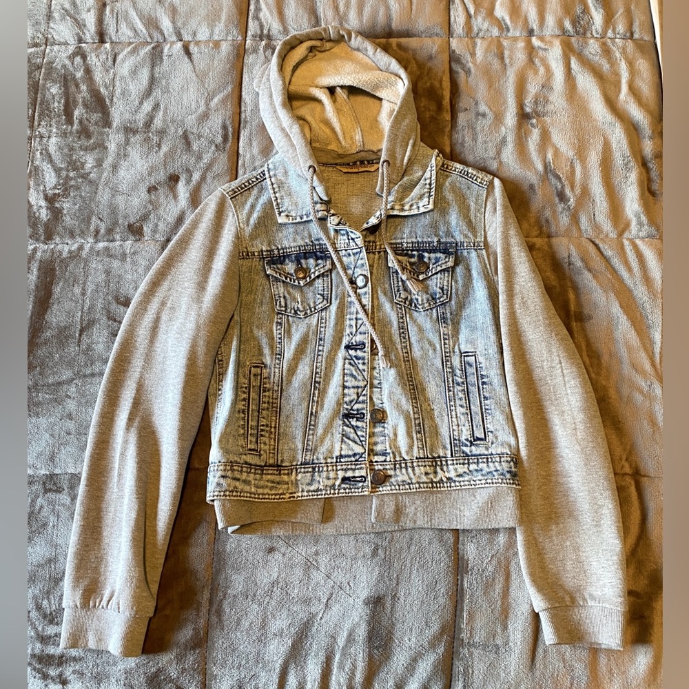 Hooded jean jacket